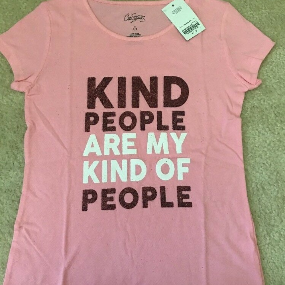 City Streets Basic Girls Tee Size M/XL
